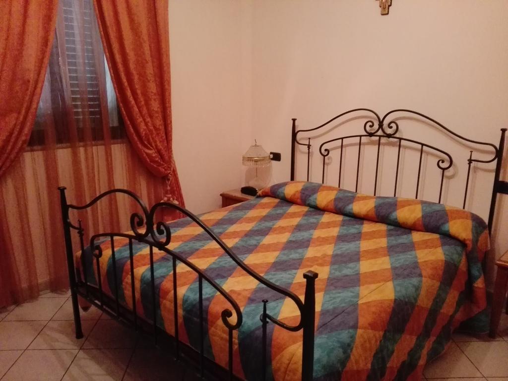 Hotel Ponte San Vittorino Асизи Екстериор снимка