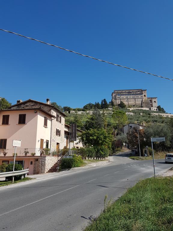 Hotel Ponte San Vittorino Асизи Екстериор снимка